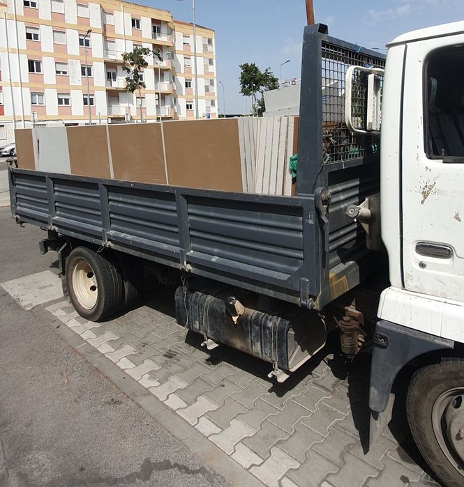 ALMADA SEIXAL SESIMBRA carrinhas demolições limpezas c/recolha de lixo