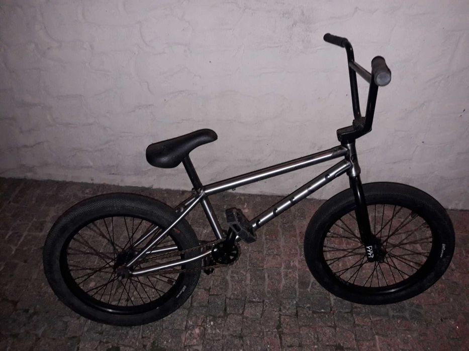 Rower BMX Cult acces