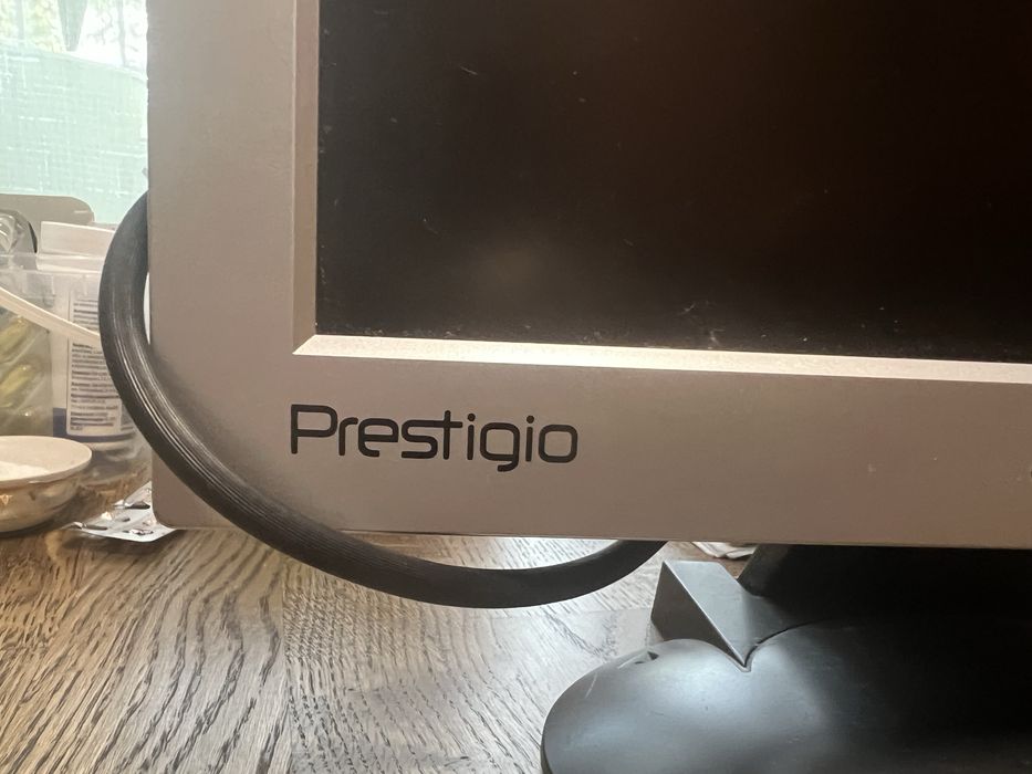 Монітор для компа б/у за символічну ціну