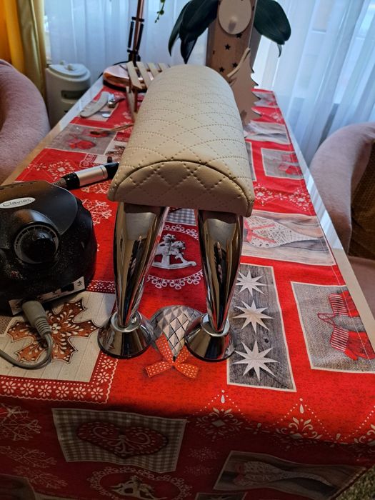 Podpórka poduszka manicure