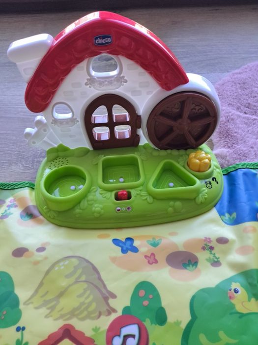 Interaktywna farma Chicco (dwujęzyczna)