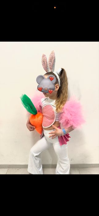 Танцювальний костюм зайчик