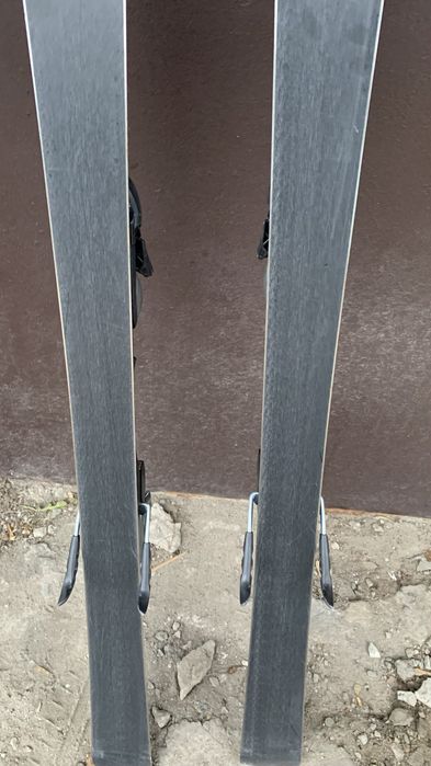 Горные лыжи ATOMIC