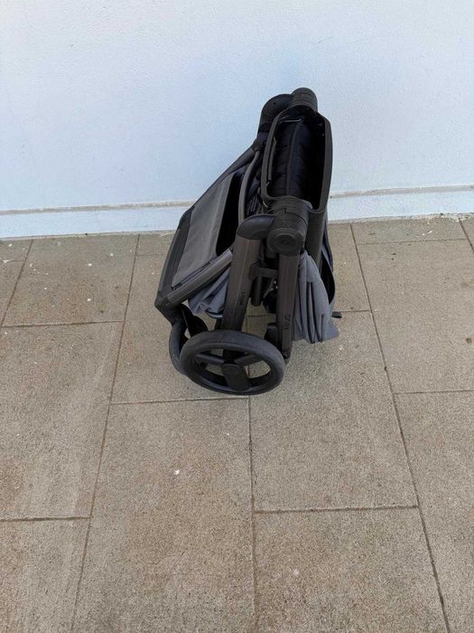 Carrinho de Bebe Anex L-Type