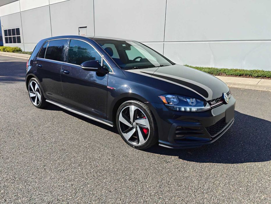 Volkswagen Golf GTI      2019