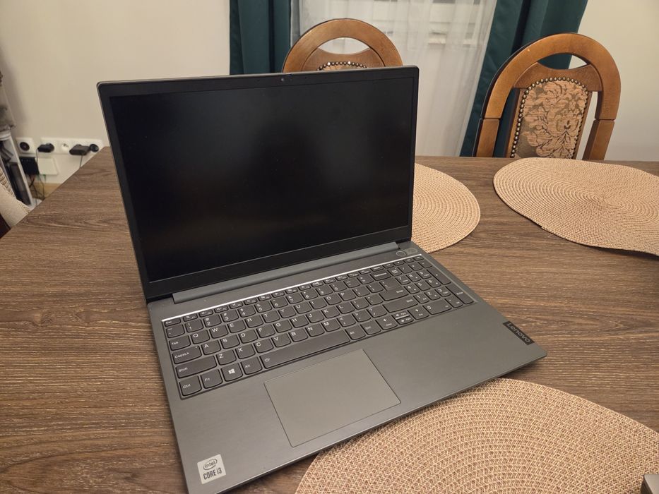 Sprzedam laptop lenovo