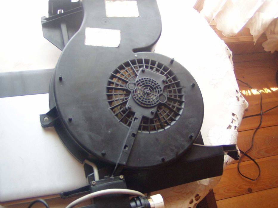 Silnik do okapu nadkuchennego