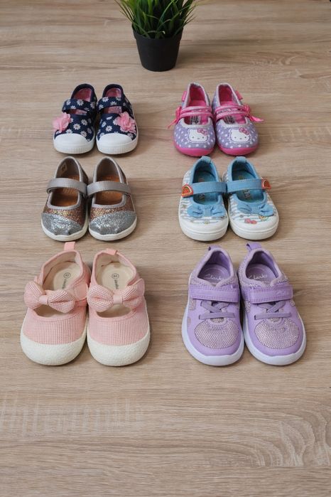 Фірмове взуття для дівчинки 20-21р