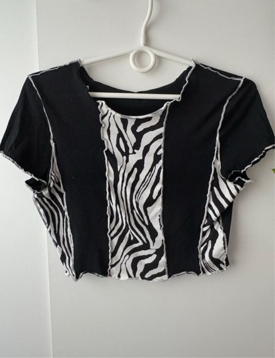 Crop top czarny zebra