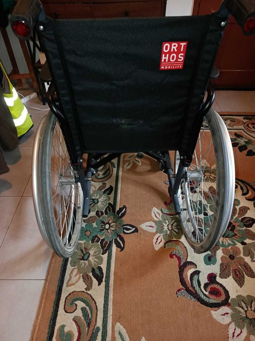 Cadeira de Rodas Latina Compact Orthos XXI - Usada 3 vezes