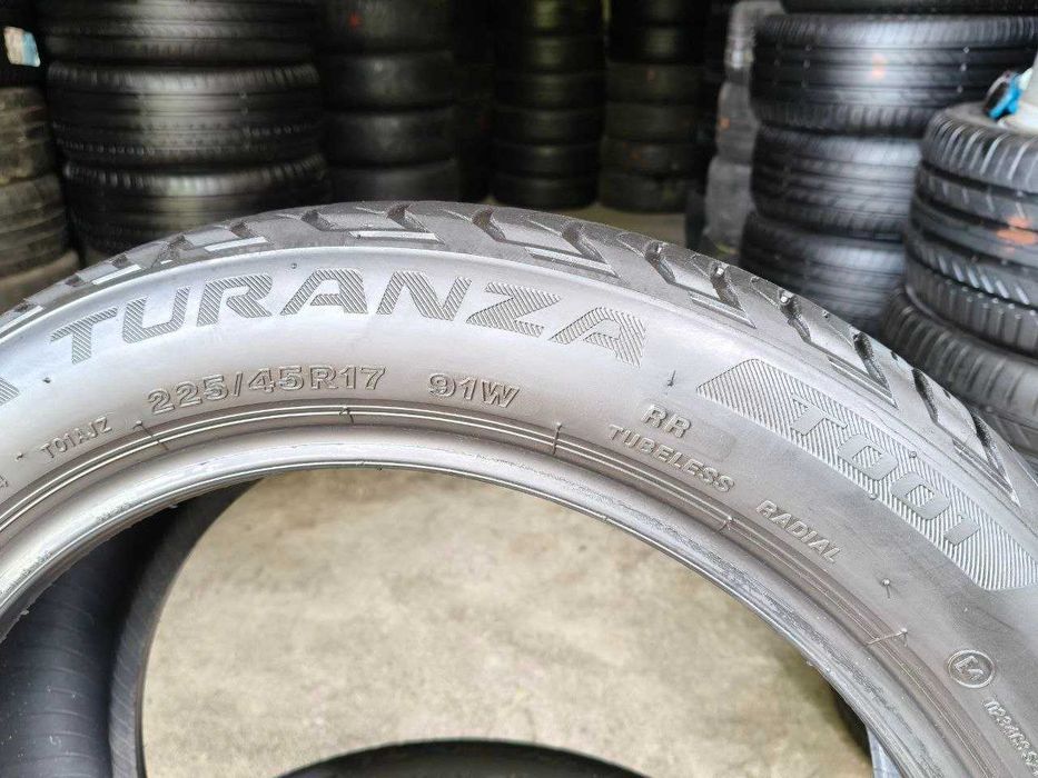 Bridgestone Turanza T001 225/45r17 4шт, 17-18год, 6,3-6,7мм, ЛЕТО Привезены из Германии