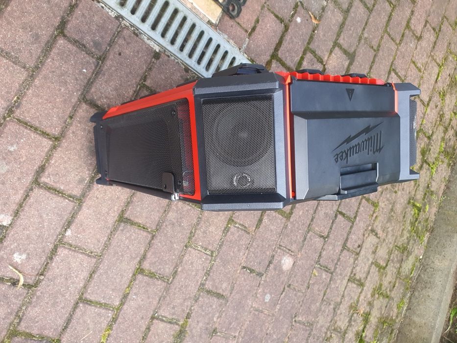 Radio Milwaukee packout m18