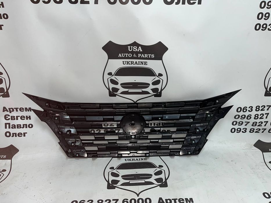 NISSAN ROGUE Решітка радіатора з хромом 2025-26