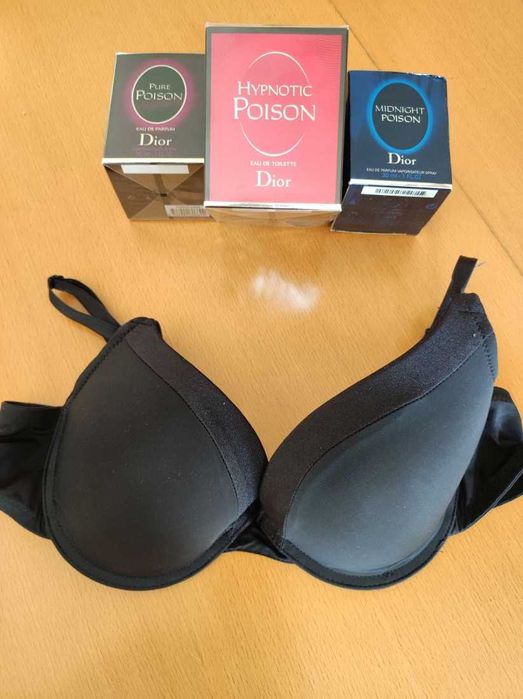 elegancki gładki sexy stanik biustonosz klasyczny bardotka push-up