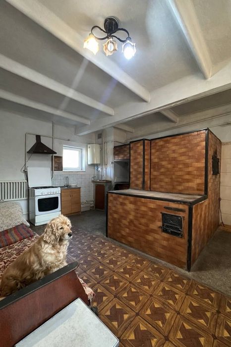 Два будинки у м. Луцьк на ділянці 16 соток