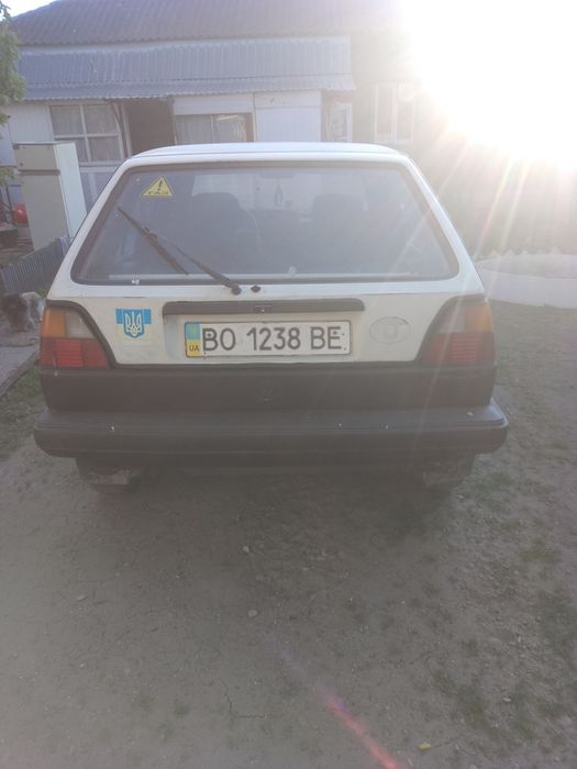 Продаєса Фольксваген