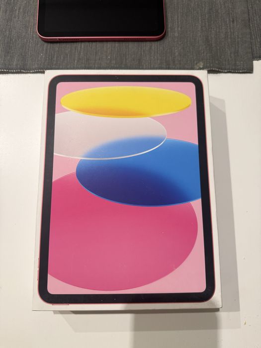 Apple iPad 11" (2025) 11. generacji, Wi-Fi 128GB, różowy