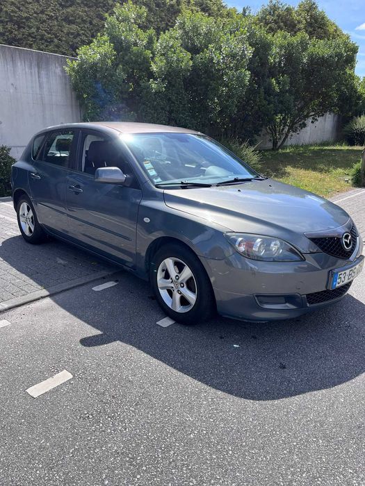 Mazda 3 1.3 Gasolina – Inspeção feita, IUC pago, pneus novos