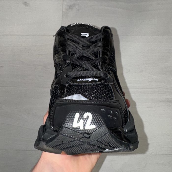 В УКРАЇНІ! Balenciaga Runner 7.5 LED Black