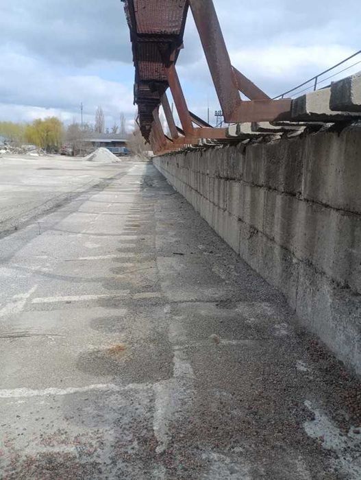 Продажа ЖД-ветки с бетонной площадкой 1,5 Га, район ХТЗ