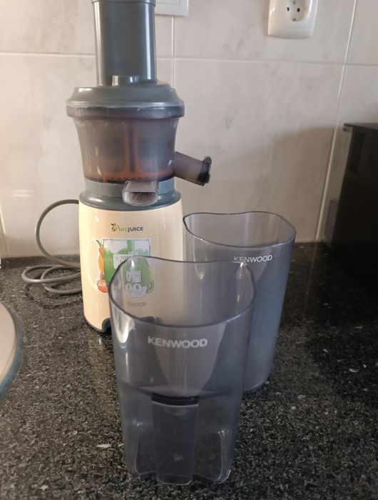 Máquina de Sumos Kenwood