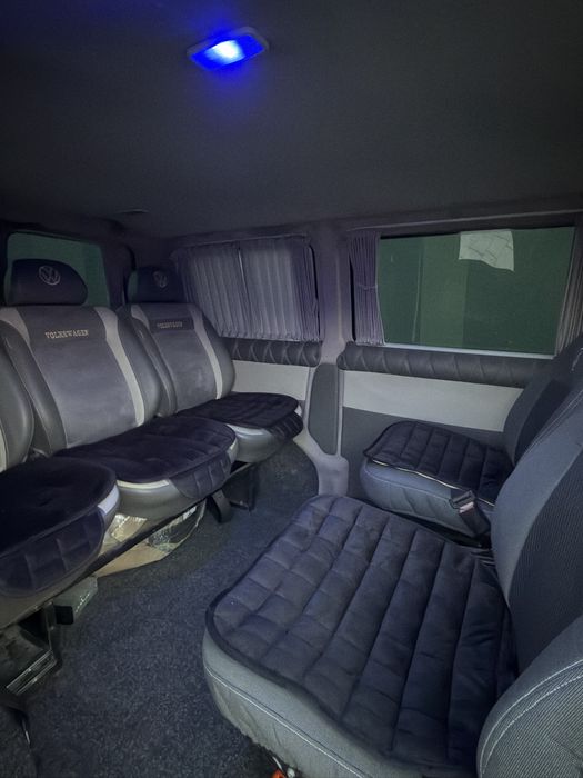 Продам Volkswagen Transporter T5 2.5 дизель пассажир