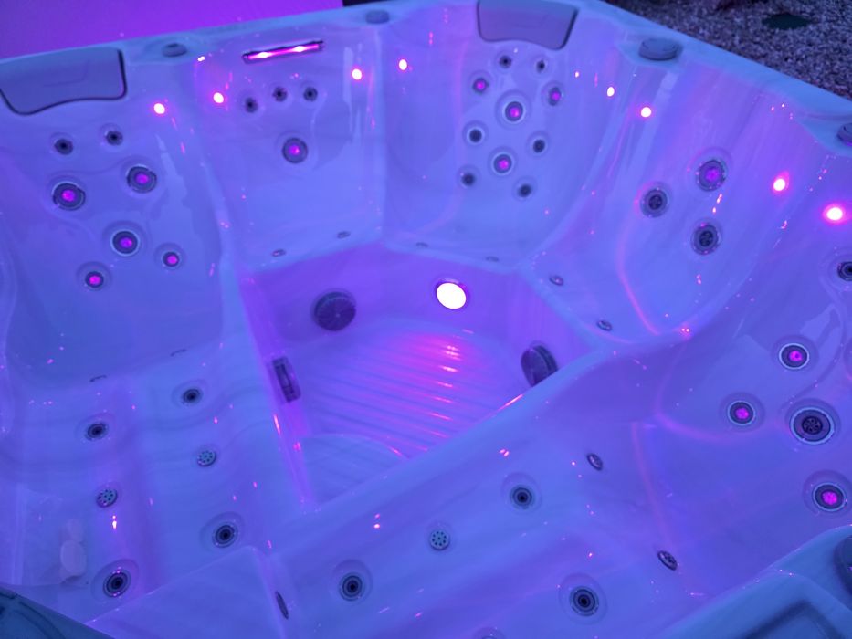 Jacuzzi Ogrodowe SPA 5 Osób | 63 Dysze | Bluetooth | LED | Raty 0%