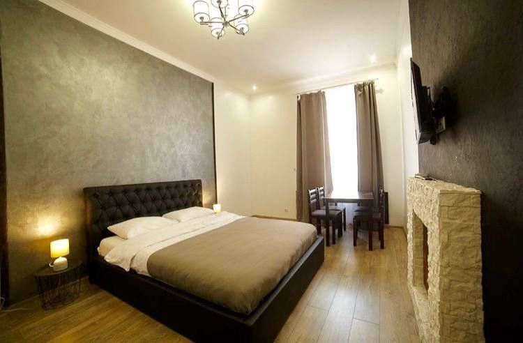 Оренда двокімнатної квартири в центрі проспект Свободи