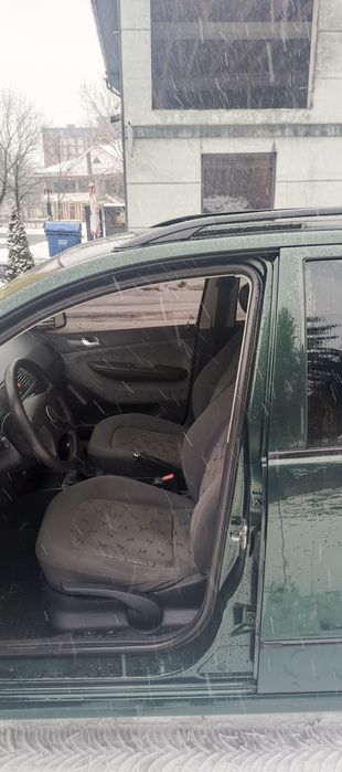 Продам Шкоду Фабію