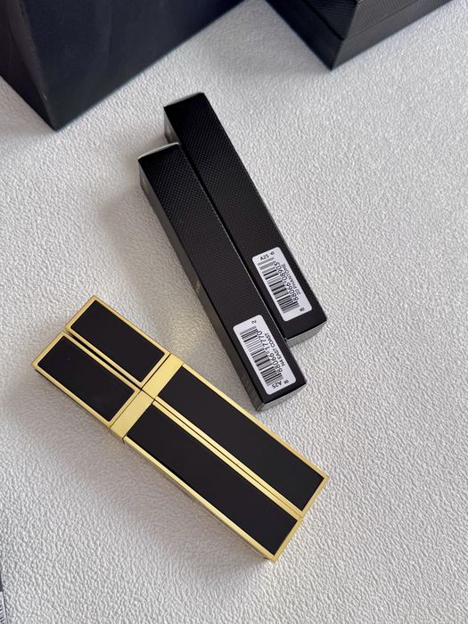 Блиск Tom Ford Gloss Luxe Lip Gloss