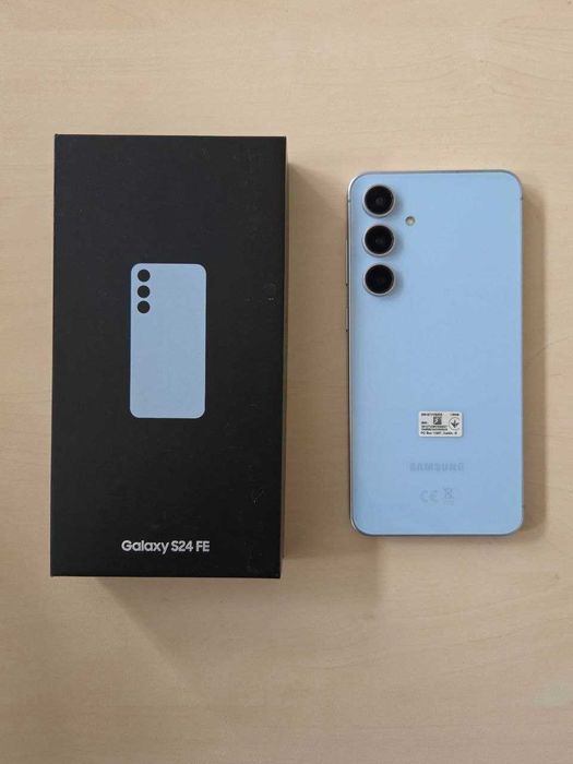 Samsung Galaxy S24 FE 128 ГБ вітринний, гарантія 12 місяців
