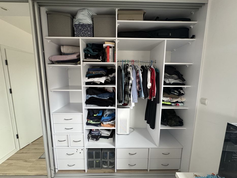 Szafa biala duza do zabudowy