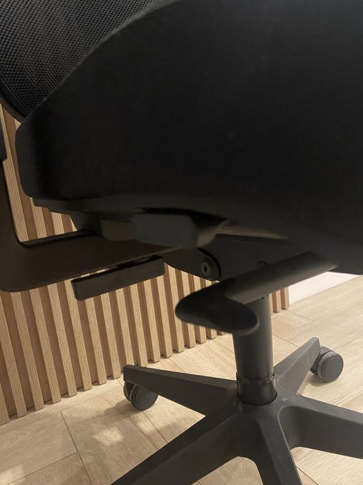 Krzeslo fotel biurowy obrotowy ergonomiczny mdd sava runner