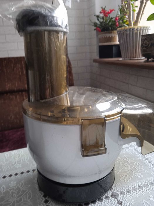 Robot kuchenny bullet ekspres trio