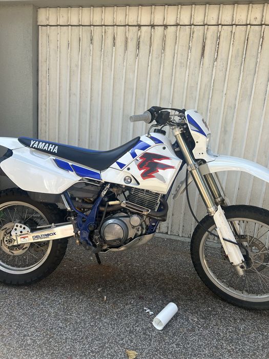 Tt 600  yamaha  de garagem