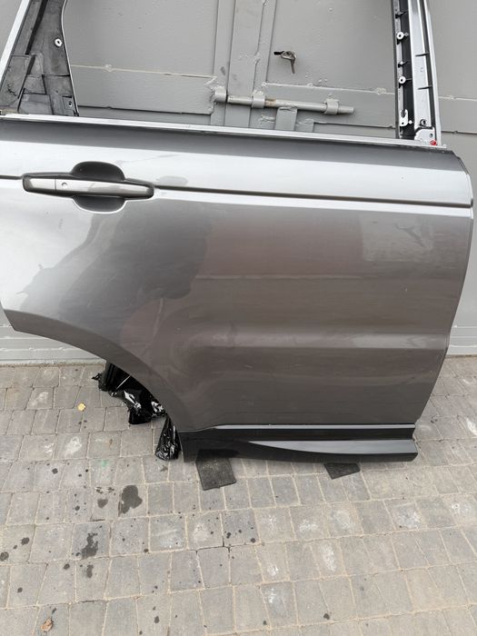 Range rover sport l494 двері.