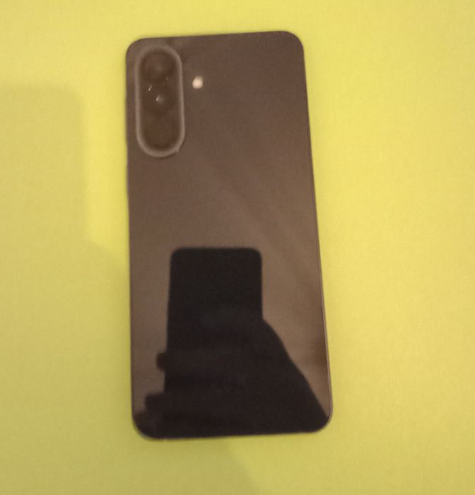 Samsung Galaxy A57 jak nowy