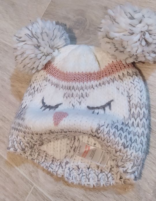 Зимова шапочка для дівчинки