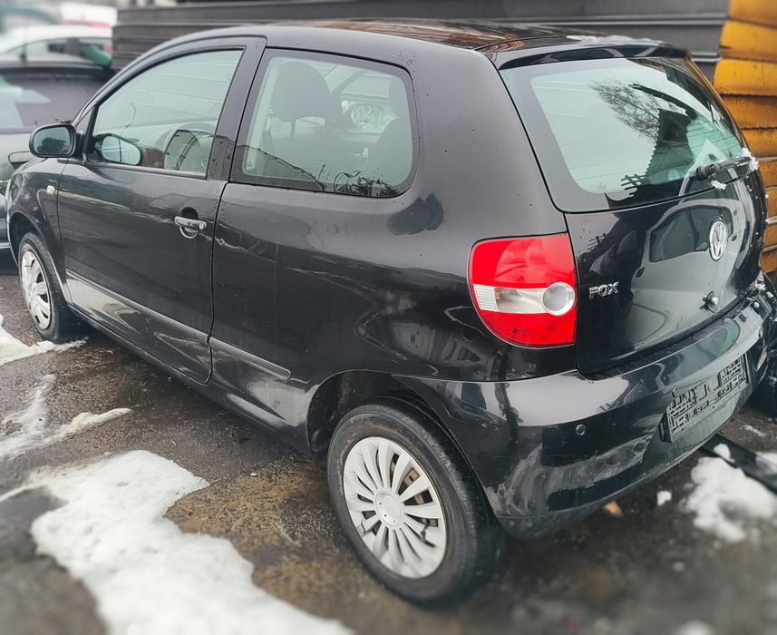 Volkswagen Fox maska