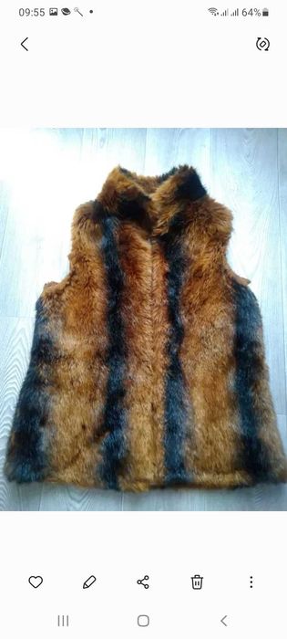 Продам женская меховая жилетка. Размер 42-44