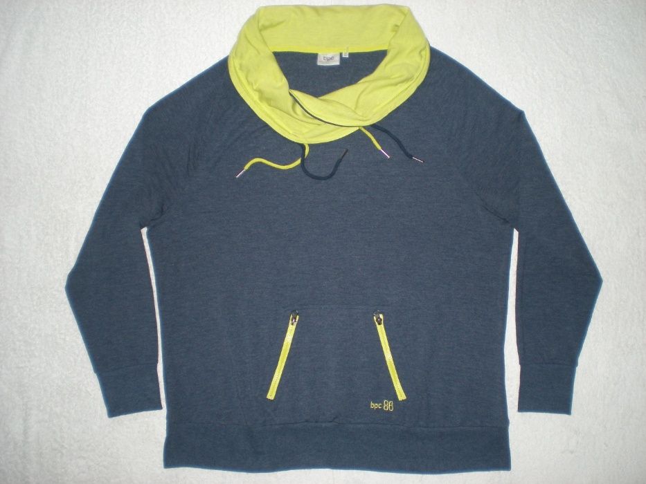 Спортивная кофта р.62-64 редкий большой размер. темно- серого цвета