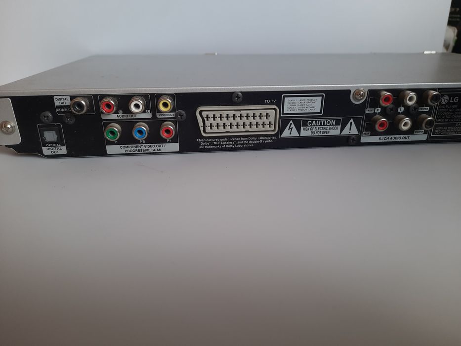 DVD-плеєр LG  DK589XB