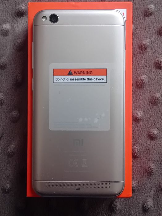 Редмі 5А донор в гарному стані, на запчястини не включаєтця.