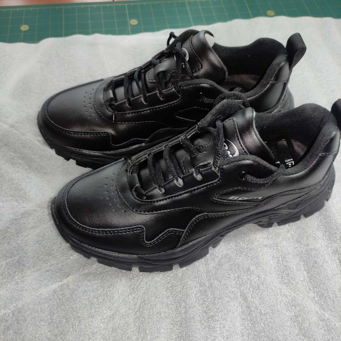 Новые Крассовки демисезон женские