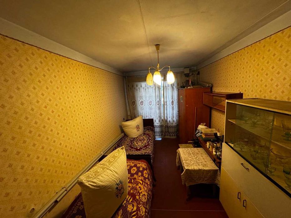 Зміна Ціни Терміново 2к Хрущівка з розділ. кімнатами в Центрі ,все поруч  Школи і ТЦ