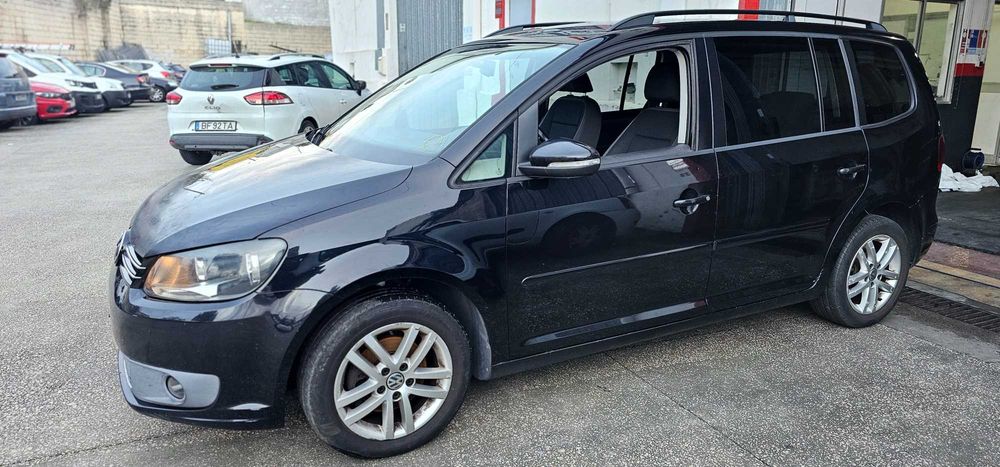 Volkswagen Touran 7 Lugares - Gasóleo