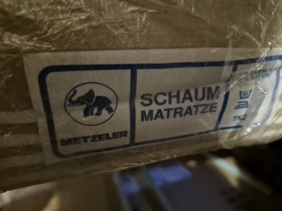 Materac piankowy dwuczęściowy