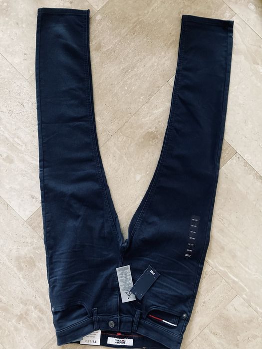 Męskie spodnie jeansy Tommy Hilfiger W28/L 30 nowe