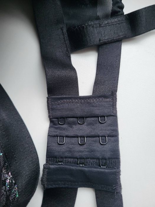 Новый нарядний бюстгалтер George 36 С