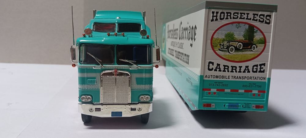 Camião Kenworth K100 1/43